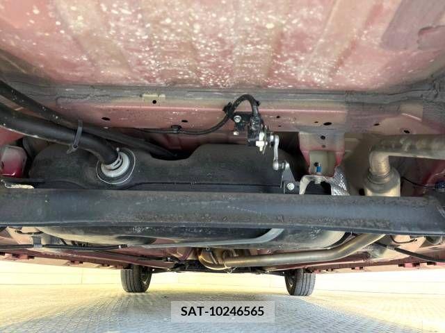 Suzuki SPACIA 2021-09 374051-19