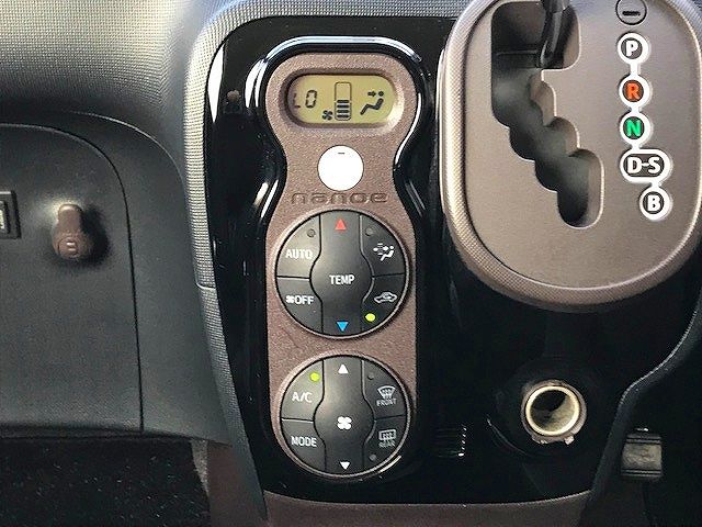 Toyota SPADE 2013-01 16599-14