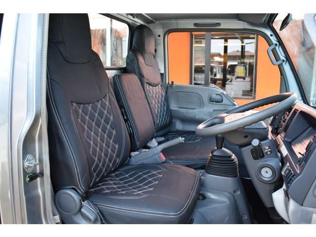 Isuzu ELF TRUCK 2009-11 10282-5