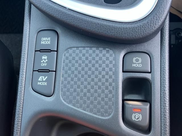 Toyota YARIS CROSS 2023-11 195805-14