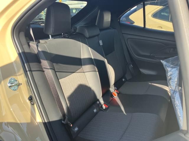 Toyota YARIS CROSS 2023-11 195805-24