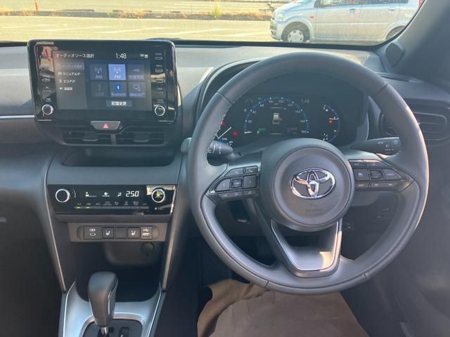 Toyota YARIS CROSS 2023-11 195805-26