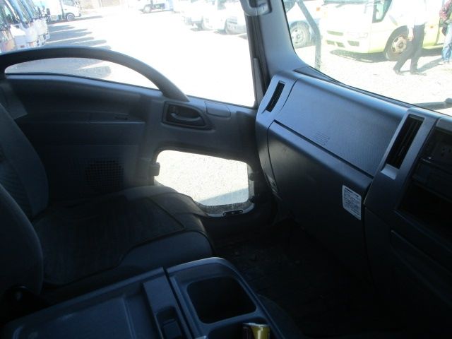 Isuzu FORWARD 2014-07 1382-13