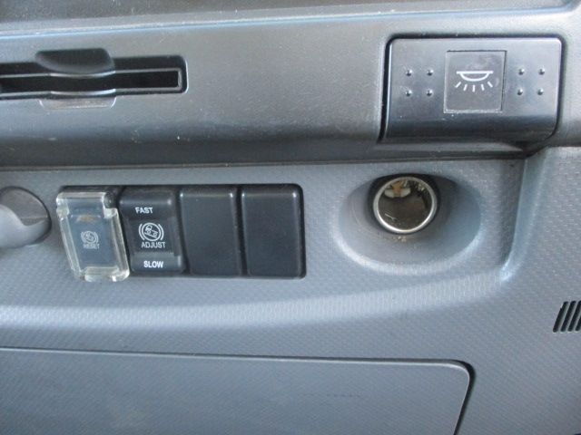 Isuzu FORWARD 2014-07 1382-17