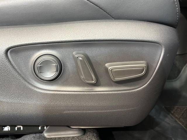 Toyota HARRIER 2021-02 28124-8