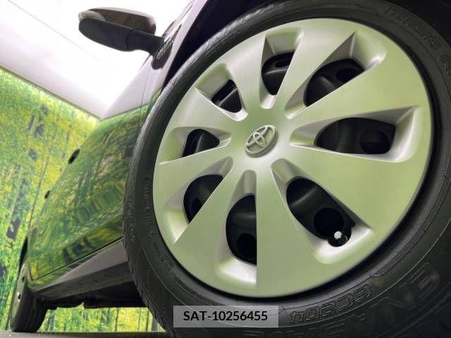 Toyota AQUA 2014-10 260391-13