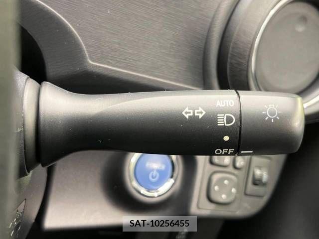 Toyota AQUA 2014-10 260391-5