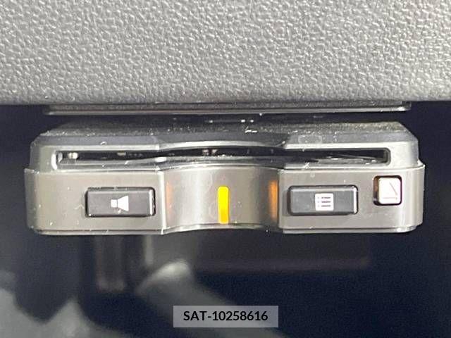 Daihatsu MOVE 2019-03 215821-7