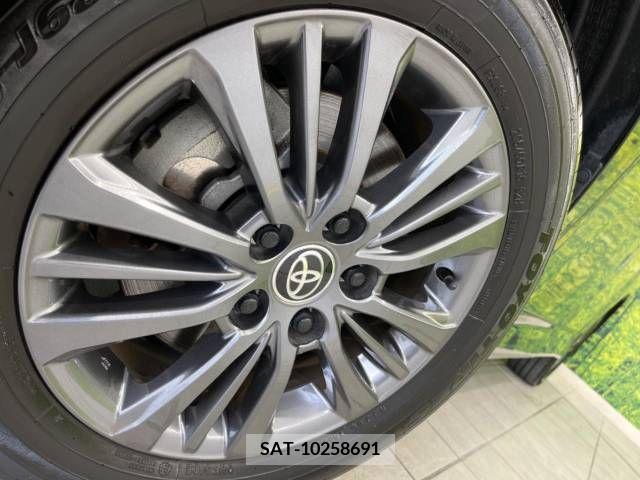 Toyota VOXY 2023-04 370519-14