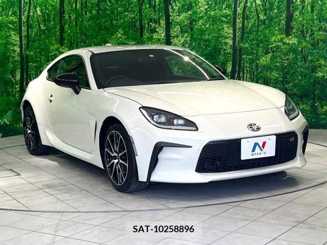 Toyota 86 2023-01 270767-16