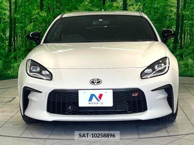 Toyota 86 2023-01 270767-14