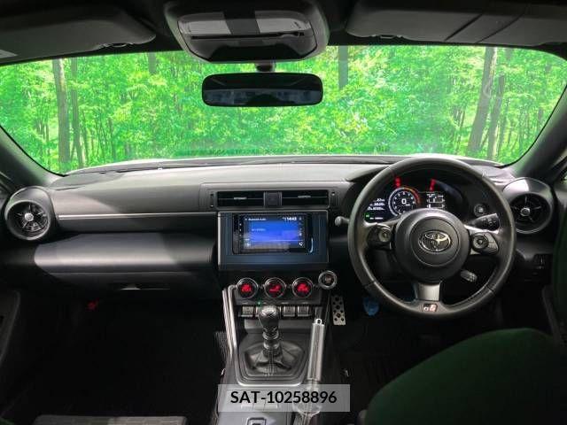 Toyota 86 2023-01 270767-1
