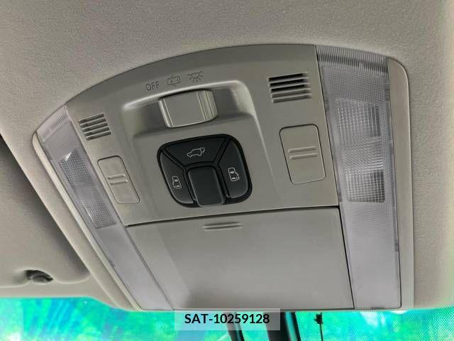 Toyota VELLFIRE 2014-06 384288-5