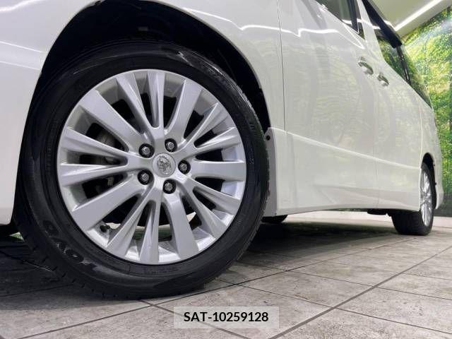 Toyota VELLFIRE 2014-06 384288-14