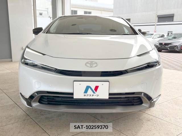 Toyota PRIUS 2023-09 333080-14