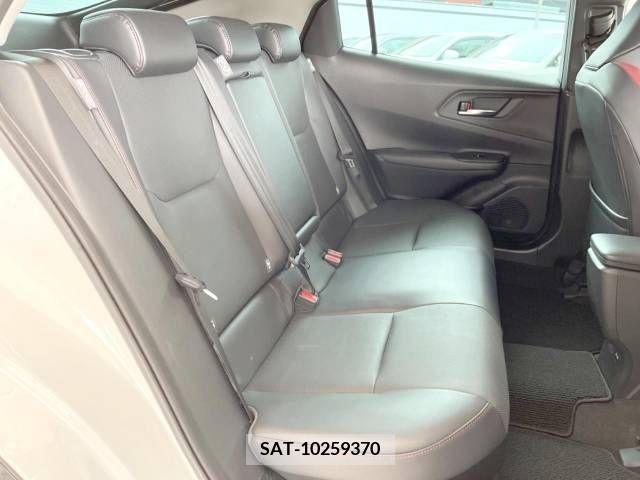 Toyota PRIUS 2023-09 333080-9