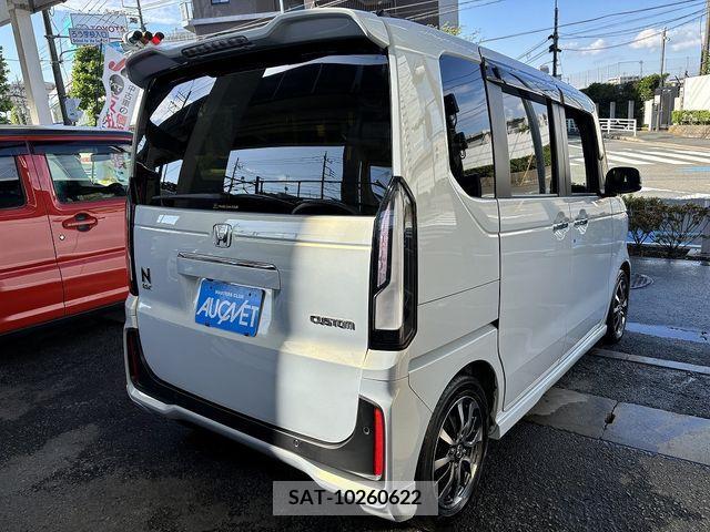 Honda N BOX CUSTOM 2023-12 279021-1
