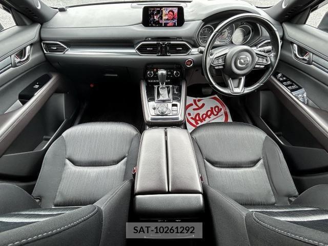 Mazda CX-8 2018-01 331071-18