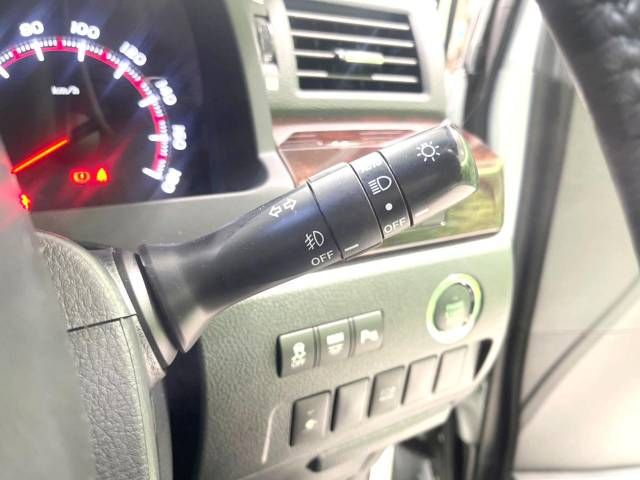 Toyota VELLFIRE 2012-03 196298-4