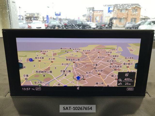 Audi Q2 2018-01 209427-17
