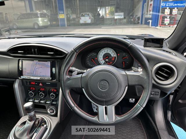 Toyota 86 2013-07 267560-13