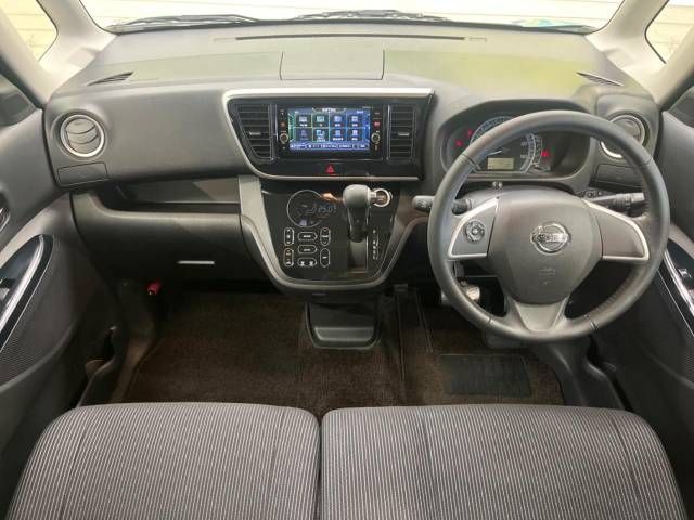 Nissan DAYZ ROOX 2018-11 196655-1