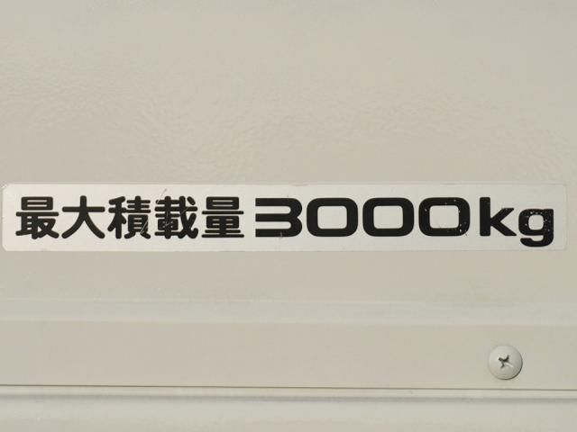 Mazda TITAN 2020-09 196075-9