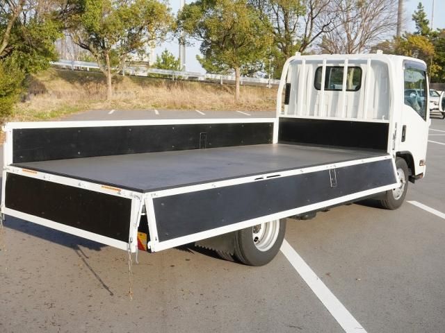 Mazda TITAN 2020-09 196075-4