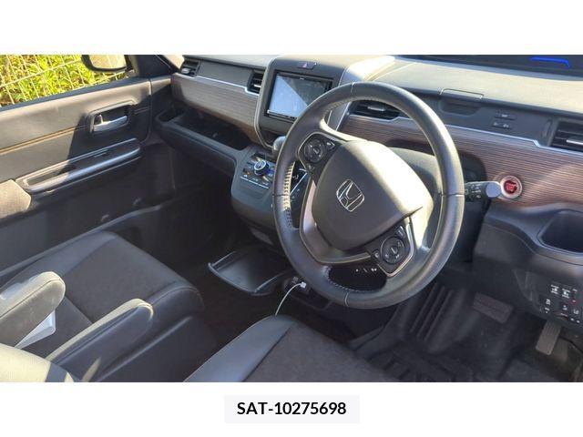 Honda FREED 2021-08 351157-0