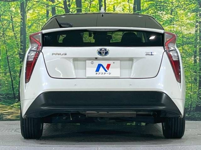 Toyota PRIUS 2016-10 8808-14
