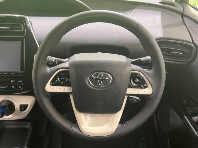 Toyota PRIUS 2016-10 8808-10