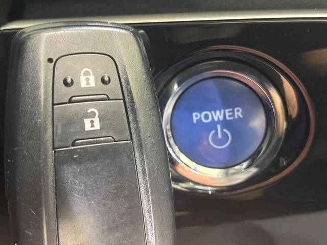 Toyota PRIUS 2016-10 8808-6