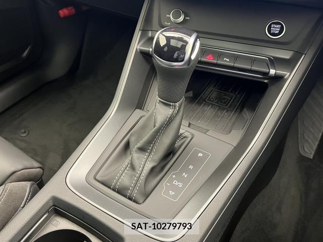 Audi Q3 2021-11 395771-12