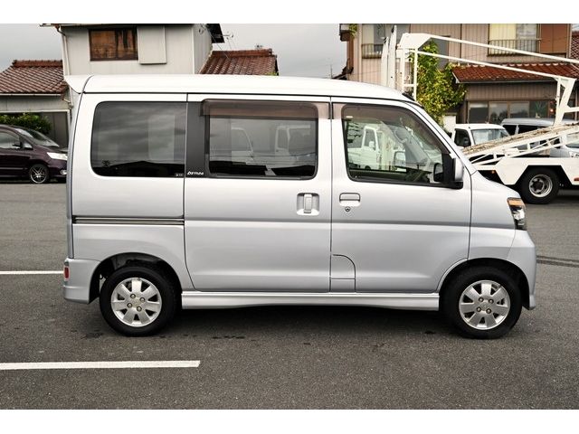 Daihatsu ATRAI WAGON 2010-06 20494-8