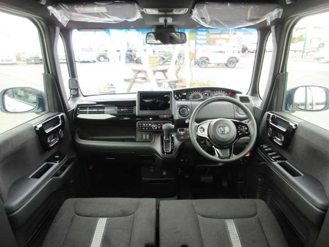 Honda N BOX CUSTOM 2023-03 2808-4