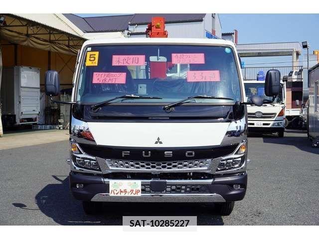 Mitsubishi CANTER 2023-08 348885-1