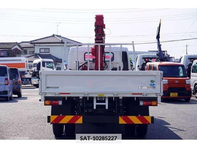 Mitsubishi CANTER 2023-08 348885-3