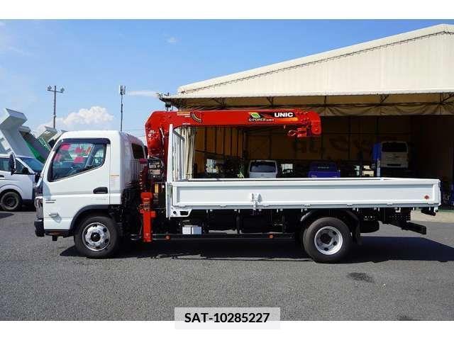Mitsubishi CANTER 2023-08 348885-2