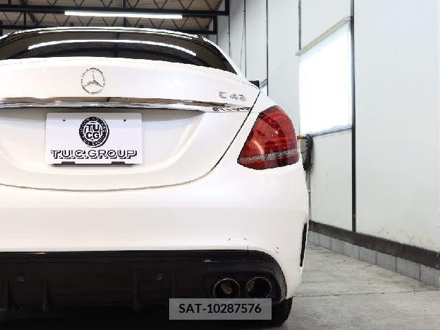 Amg C-CLASS 2019-05 217604-14