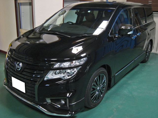 Nissan ELGRAND 2020-03 4882-2