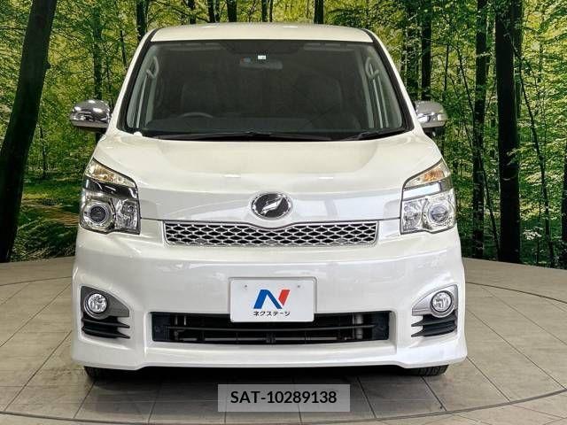 Toyota VOXY 2013-09 321359-14
