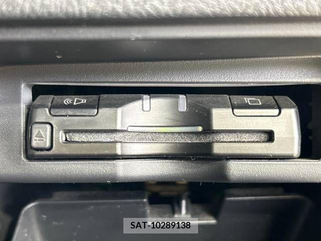 Toyota VOXY 2013-09 321359-6