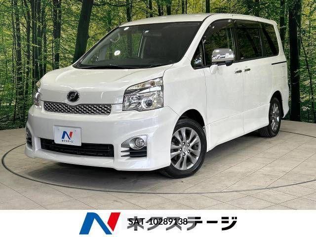 Toyota VOXY 2013-09 321359-0