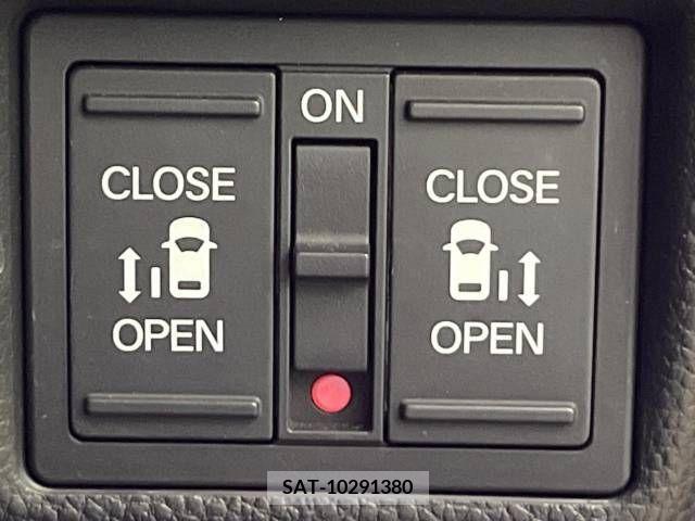 Honda N BOX CUSTOM 2019-05 364861-5