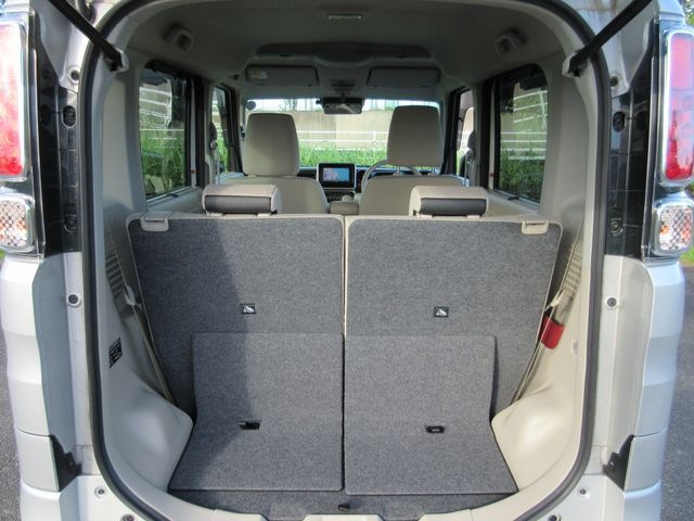 Suzuki SPACIA 2021-08 8656-27