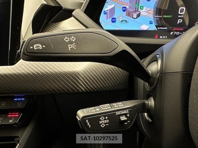 Audi E-TRON 2021-12 212949-15