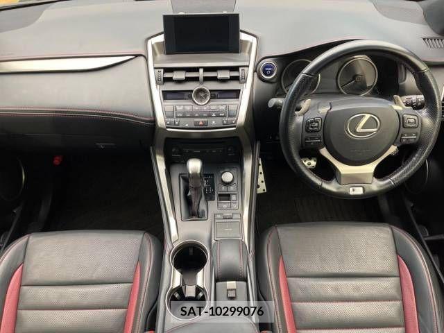 Lexus NX 2015-11 354132-1