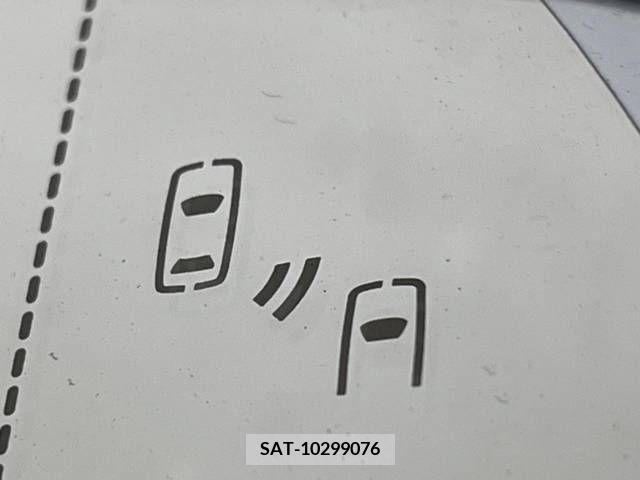 Lexus NX 2015-11 354132-7