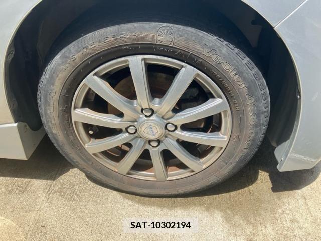 Toyota BB 2006-03 389513-5