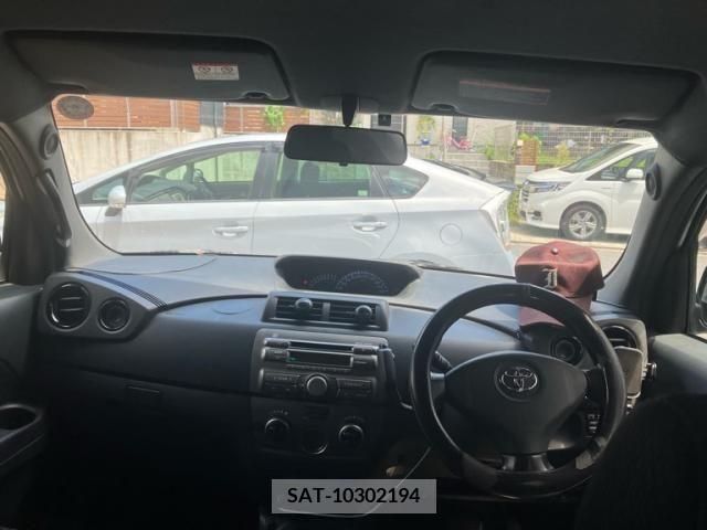 Toyota BB 2006-03 389513-10